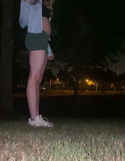 The beginning of my sprite & bananas bloat 🥺