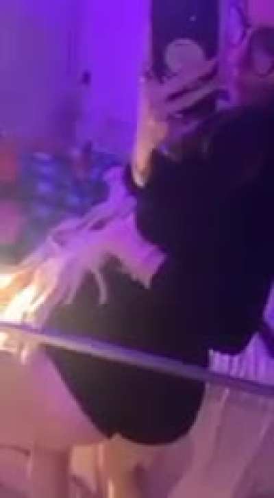 Wenn du  Mehr von mir sehen willst dann dm ☺️