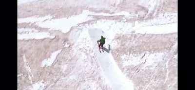 Tail tap (Alex Hall)