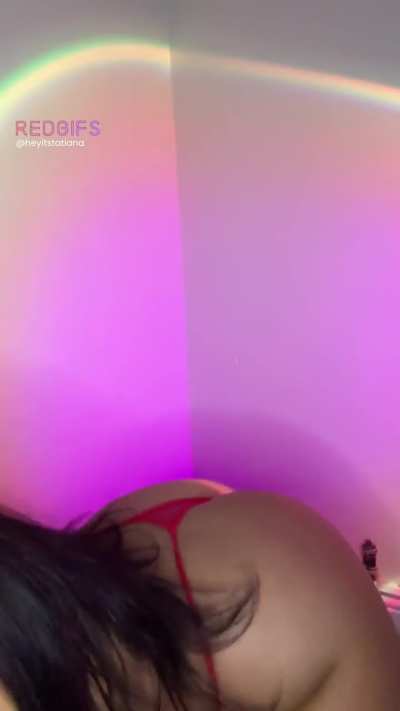 [onlyfans][tatianasarax] I’m trying to convince you to cum in me. Is it working so far?