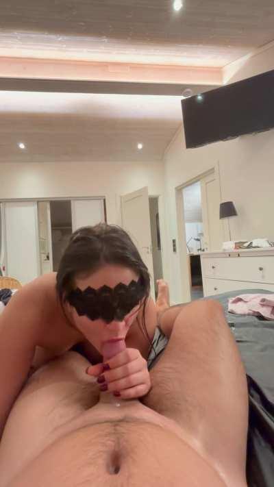 Hubby being off from work for too long resulted in the neighbor saving up a little too much which my throat couldn't handle