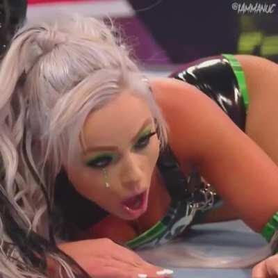 Liv Morgan in Position... 😳😮🥵