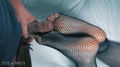 my toes can grip 😈