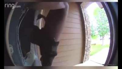 me running up in bruce crib after he scam me out my 500k channel points