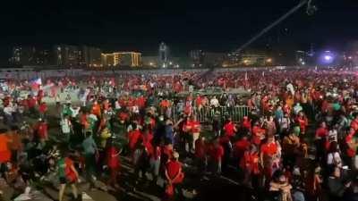 As in previous BBM rallies people started leaving the Aseana open field when BBM began his speech.