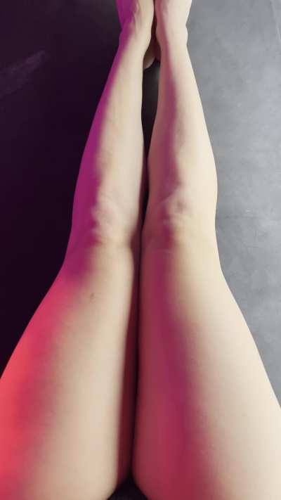 I love having my fingers massaged.