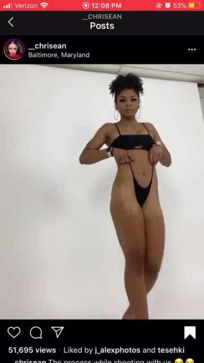 Her sister ass so fat