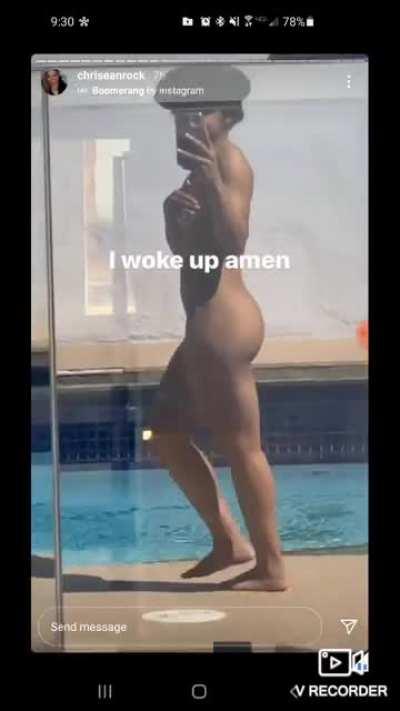 Quick lil naked story walk 🤷🏾‍♂️