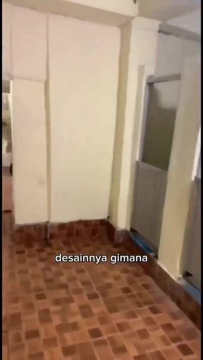 most normal Indonesian bathroom situation 