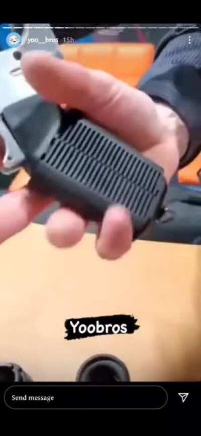 Okay that's how the grip works. Damn..