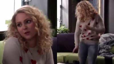 AnnaSophia Robb - the Beautiful Blonde Bombshell with a Big Behind. (The Carrie Diaries)