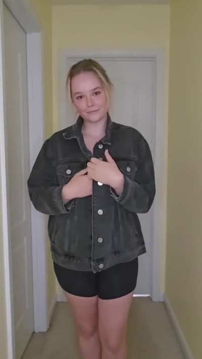 Sexy, beautiful queen