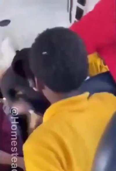 High schooler punches elementary school girl multiple times in the head. 🙁