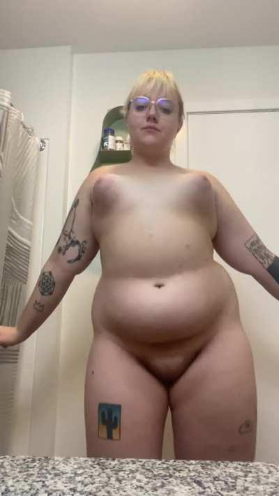 Big bouncing belly 🤩