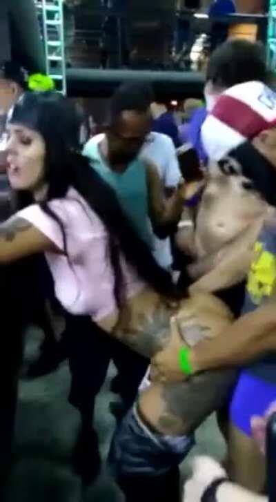 Public Sex At The 2019 Brazilian Carnival