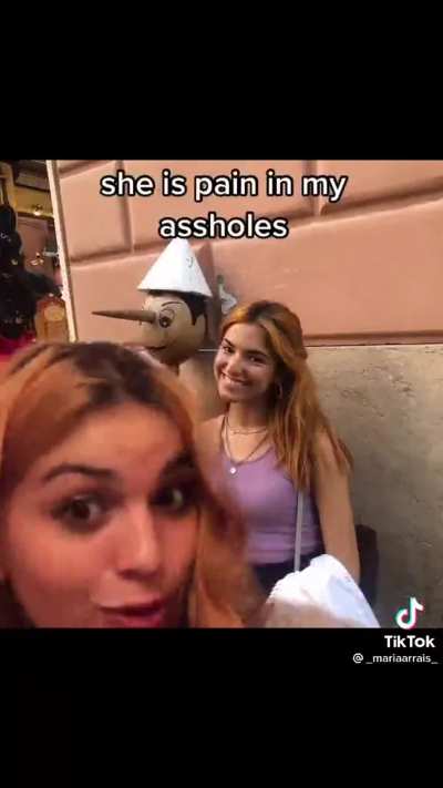 Portuguese influencer publically humiliates her flatty 