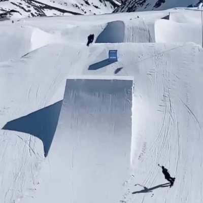 Vlad Khadarin with the flat fs1800 holy smokes