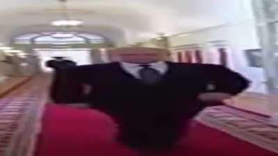 [Just want to test out vredditdownloader]