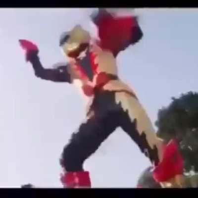 WHOA power rangers???