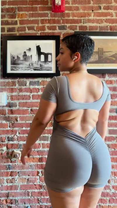 Amber Baez (@aamberb__) (@aamberrb__)