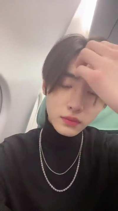 230201 Twitter: Sunghoon