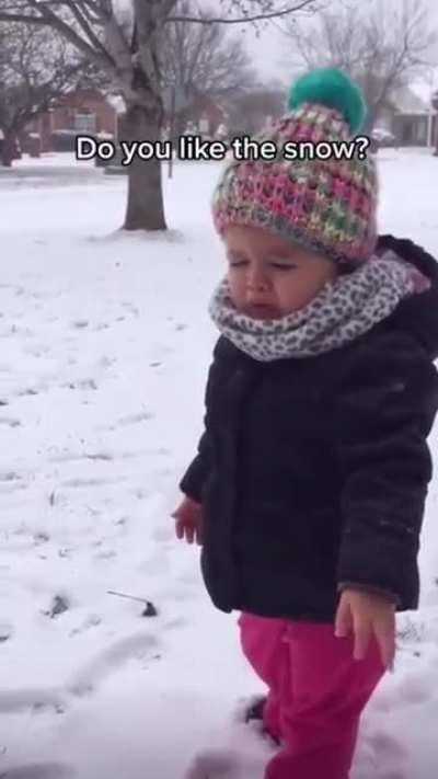 little one doesn't like snow