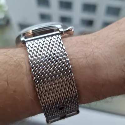 Addiesdive chrono on a milanese strap.