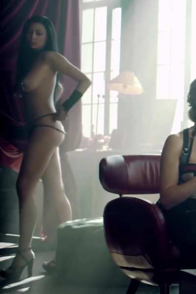 Ellina Bandeeva in Gold Diggers (2019)