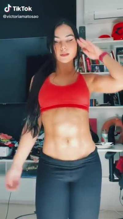 Victoria matosao (@victoriamatosao)