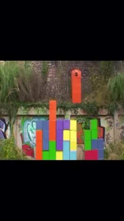 Every block gangster until he jumps