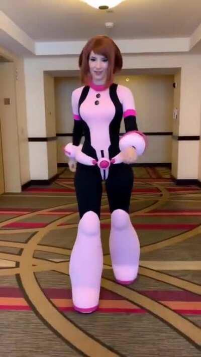 Uraraka full body video with backside