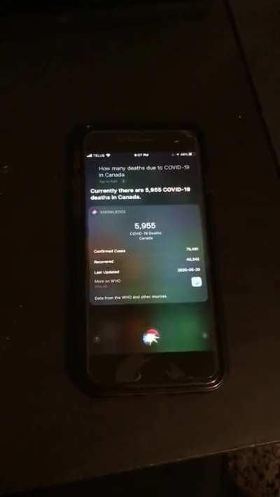 Siri glitching in a very creepy way