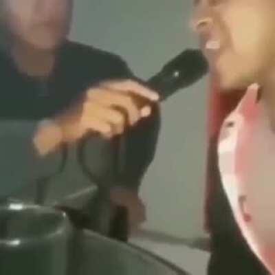 Give me that vibrato.