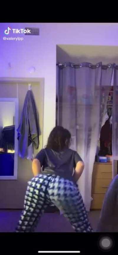 valerylpp_ - Video #6838