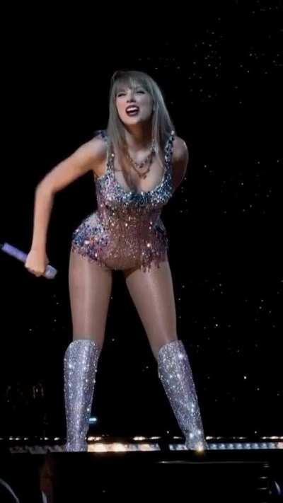 Never thought I'd be this obsessed with Taylor Swift