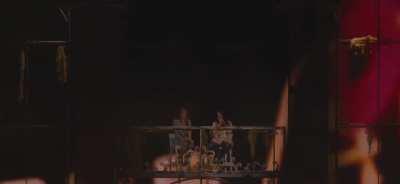 Lana and Billie sing Video Games