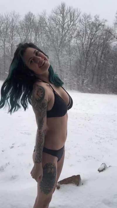 More content on my RedGifs page! @nonverbalpsy1