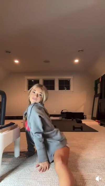 How long until you have to throw her off you? Or do you fill her?