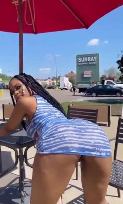 dress giving trouble