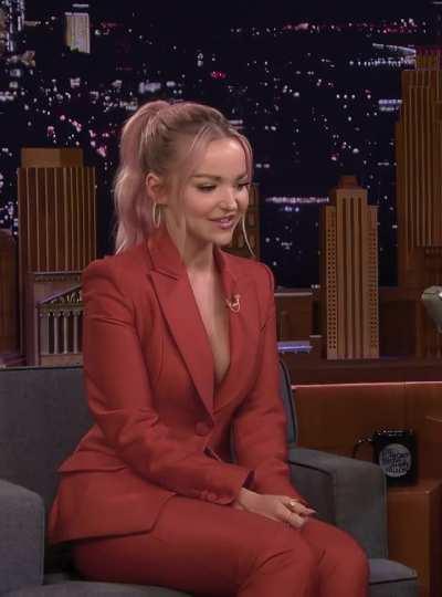 Dove Cameron