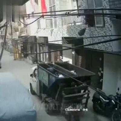 Throwing garbage directly from the window