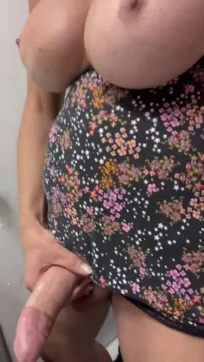 MILF Shemale Bathroom Break