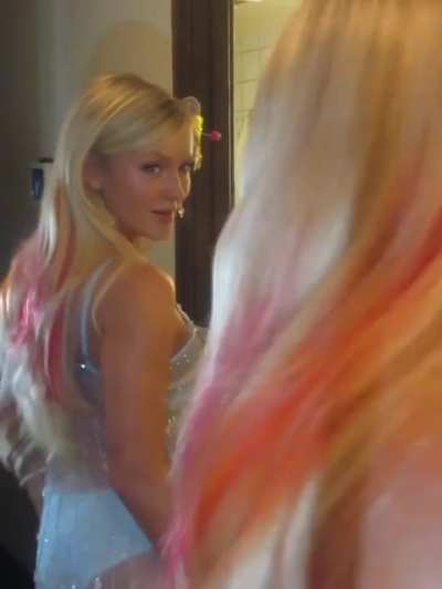 'Summer isn’t over yet at the VMAs!!!!!!' - IG September 2025