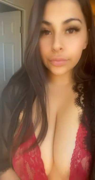 B cups are beautiful