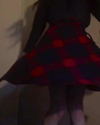 I got the other skirt!! Did I do a good courtesy hehe