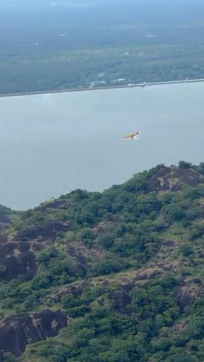 🔥 A Great Indian Hornbill in flight - The Western Ghats, India