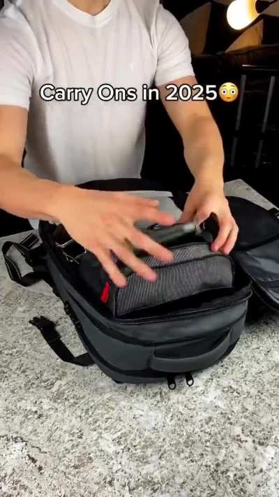 Backpack that wants to challenge laws of physics