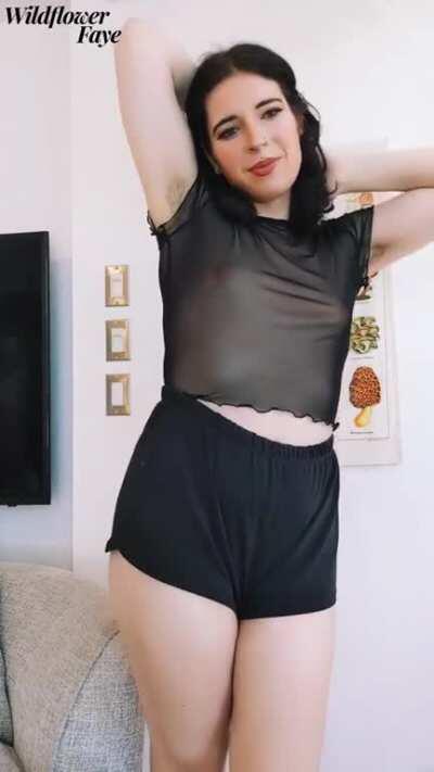 Bigger one tops. No takebacks. You in?😈