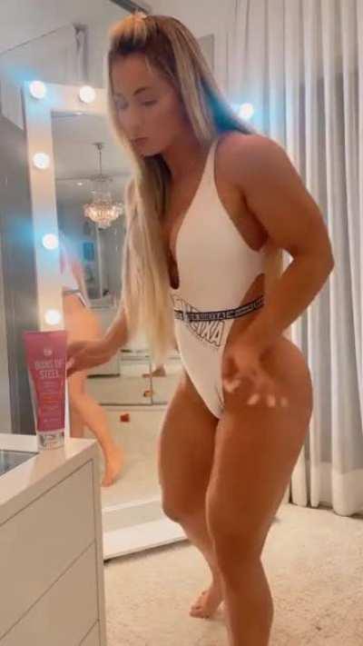 ViviWinkler - Video #1852