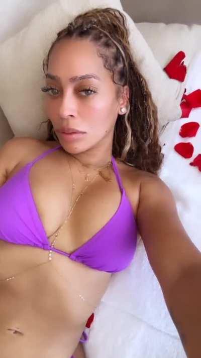 La La Anthony: Bikini (8/19)